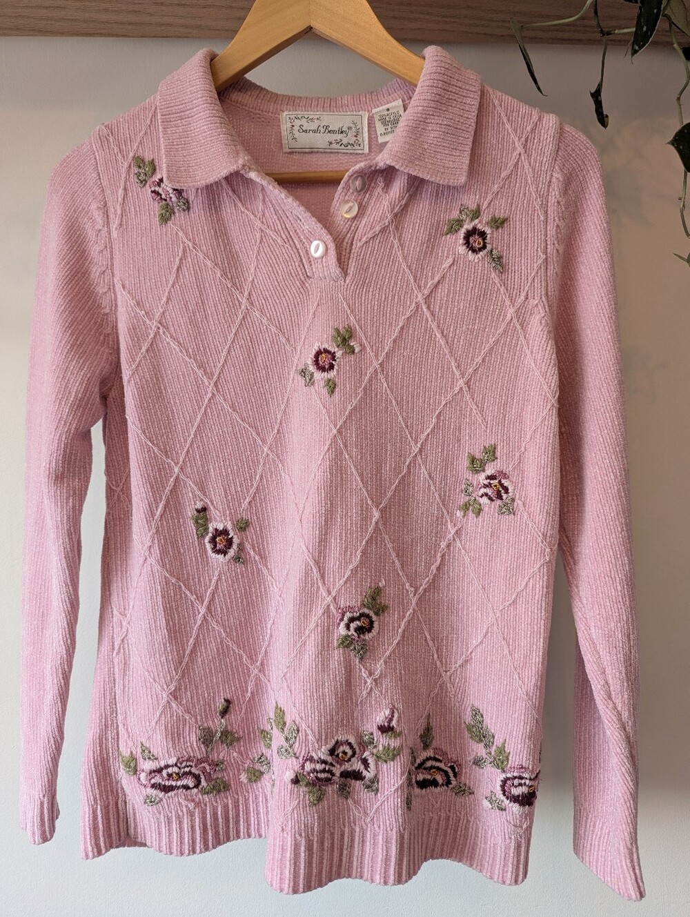 Vintage Sarah Bentley Pink Floral Embroidered Cottagecore Sweater Size 8 Small
